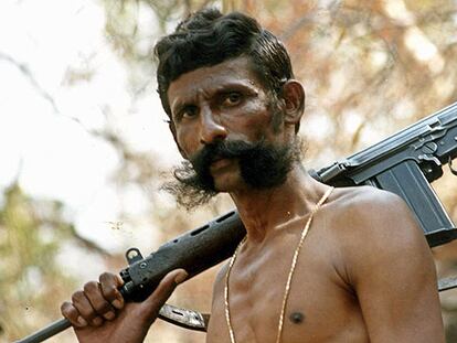 El bandido muerto Koose Muniswamy Veerappan.