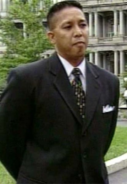 Leandro Aragoncillo, en una foto mostrada por la televisión ABC.