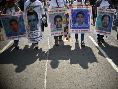 Una protesta en Ciudad de México contra la impunidad en el Caso Ayotzinapa.