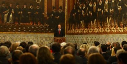 El presidente de la Generalitat, Alberto Fabra, durante su discurso con motivo del 9 d'Octubre.