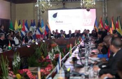 En la imagen, panoramica de una reunión extraordinaria de cancilleres de los países integrantes de la ALBA (Alternativa Bolivariana para las Américas). EFE/Archivo