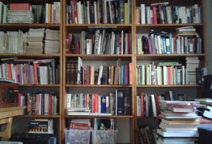 Parte de la biblioteca del madrileño Jaime Miranda