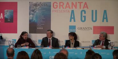 Valerie Miles, Ángel Simón, Olvido garcía valdés y César Antonio Molina, en el acto.