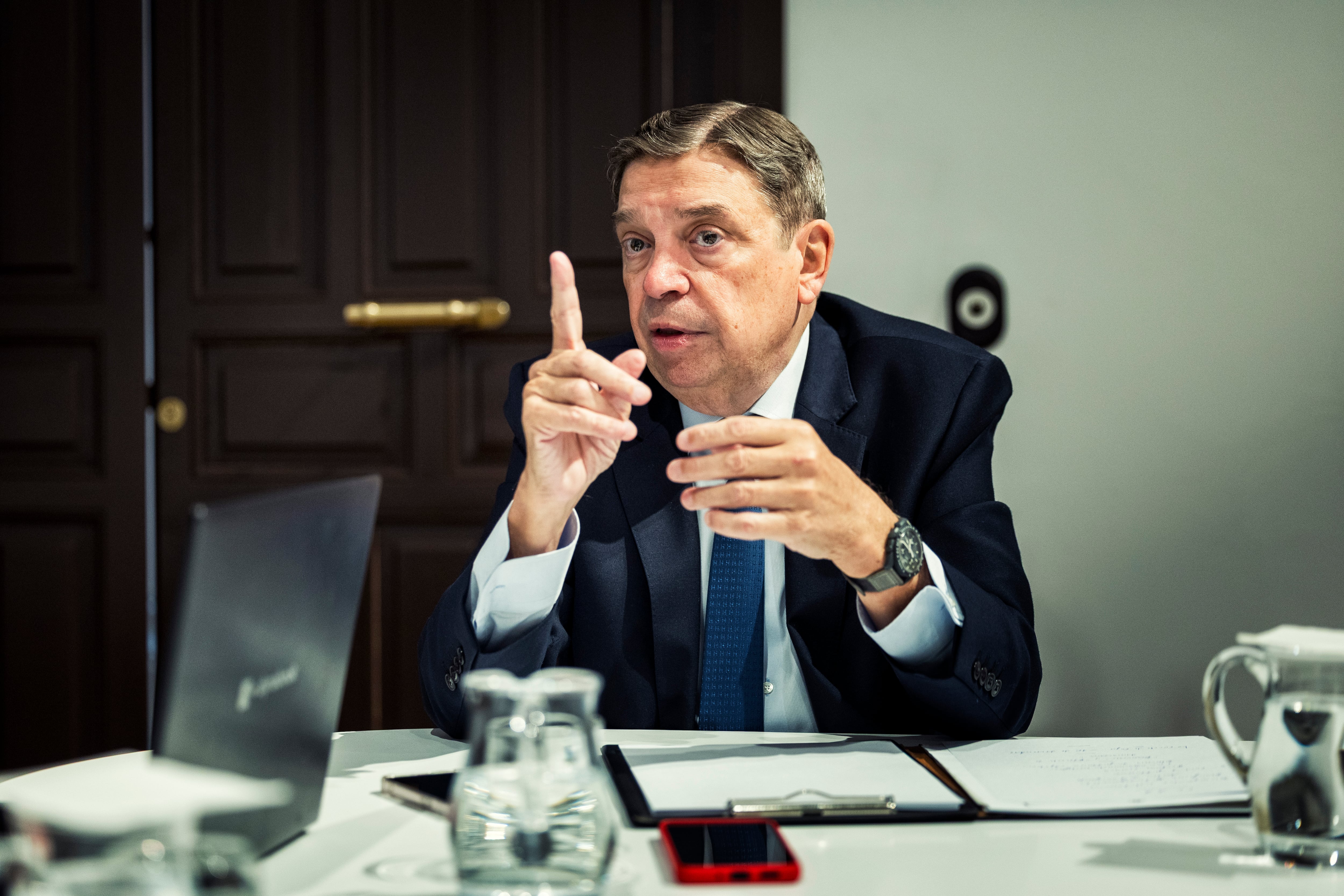 Luis Planas en un momento de la entrevista.