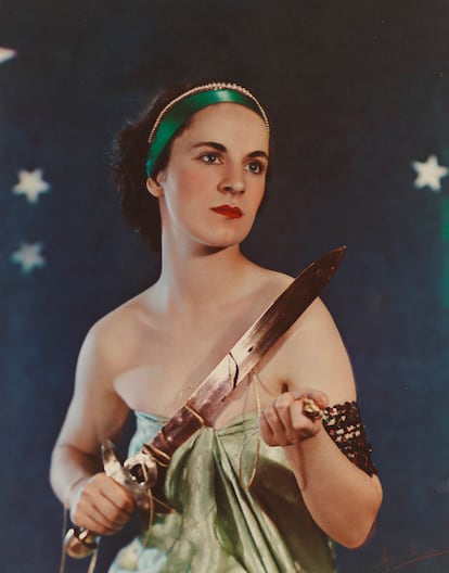 Nadine Muriel, condesa de Shrewsbury, como Ariadne.