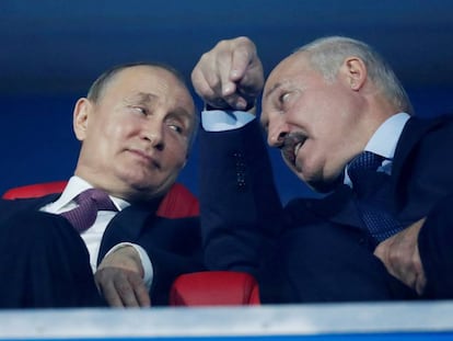 Putin y Lukashenko en un evento deportivo en Minsk, en junio de 2019.