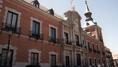 Fachada del palacio de Santa Cruz, sede del Ministerio de Asuntos Exteriores.