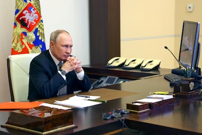Putin asistía este miércoles por videoconferencia desde Moscú al Consejo de Seguridad ruso.