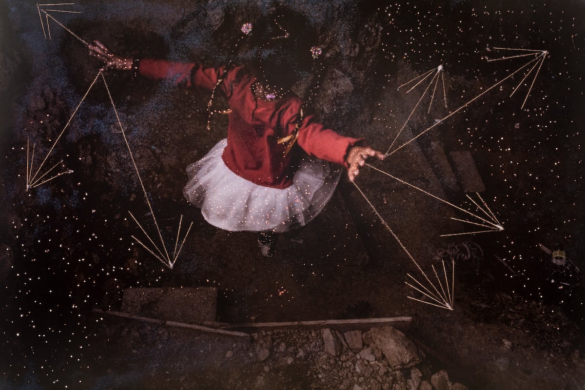 A crazy story of gringos and narcos in Mexico, written by one of the best novelists of his generation