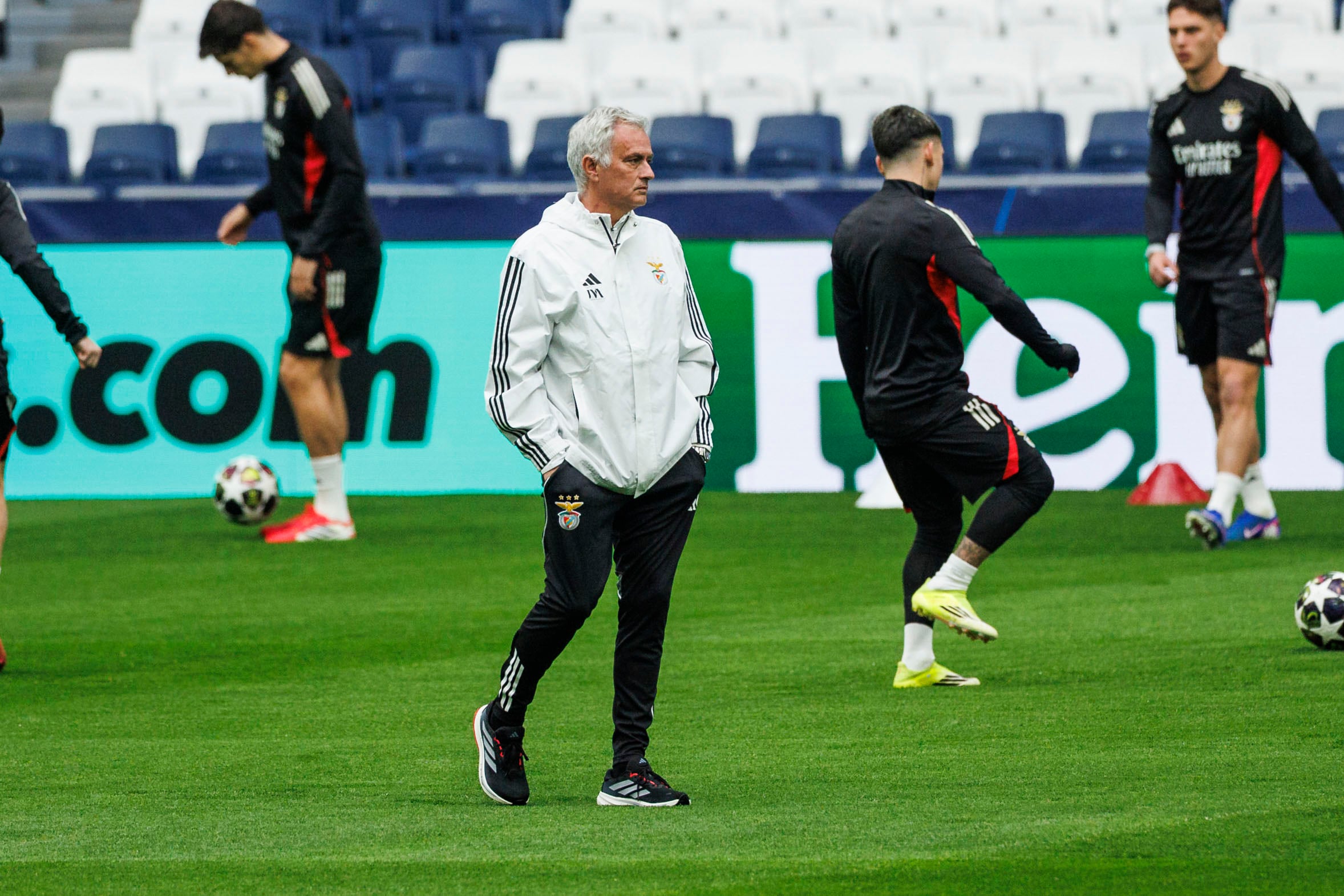 Prestianni viaja y Mourinho calla antes del Real Madrid - Benfica embarrado por la acusación de racismo