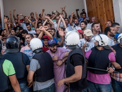 Manifestaci&oacute;n en Alhucemas el pasado 20 de julio en petici&oacute;n de libertad para los l&iacute;deres detenidos.