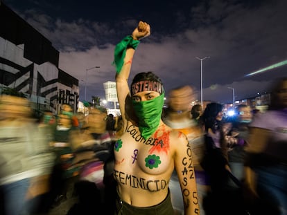 A group of women protest as part of the global day of action for access to abortion, in Bogotá, Colombia, on September 28, 2022.