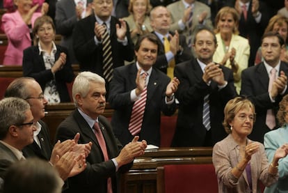 El Parlamento de Catalu&ntilde;a aprueba el proyecto de Estatuto el 30 de septiembre de 2005.