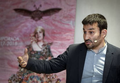 El consejero valenciano de Cultura, Vicent Marzà, tras el patronato del Palau.