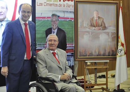 José Castro, junto a Roberto Alés. 