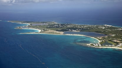 Vista aérea de la Isla de Anguila.