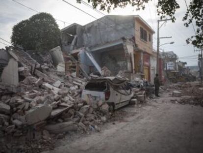 Un pequeño pueblo de Morelos, a 70 kilómetros del epicentro del sismo, acumula la mayor concentración de ruina y muerte tras el terremoto mexicano
