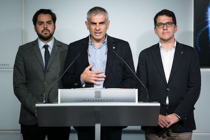 Carlos Carrizosa (c), després de la junta de portaveus del 3 de novembre.