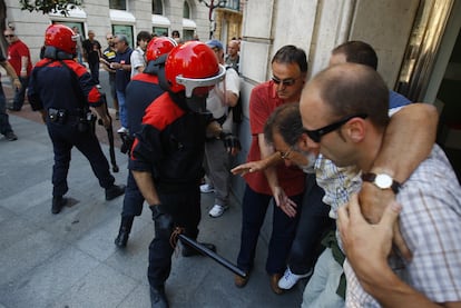 El llamamiento inicial de ELA, LAB y los sindicatos nacionalistas menores, fue presentado el pasado día 12, antes incluso de que se conociese el decreto de la reforma laboral.