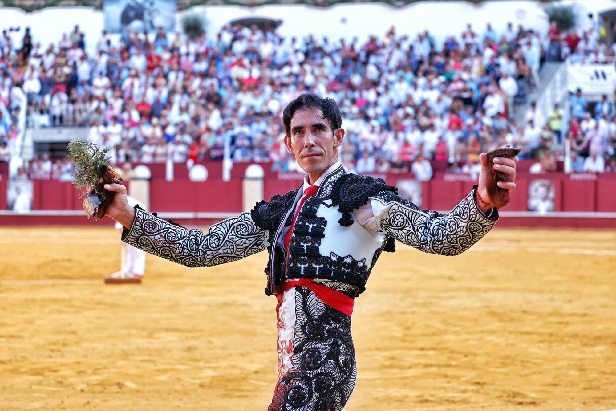 Feria de Málaga: toreo caro del ‘desempleado’ Fortes y toros de segunda en un ciclo incompleto 