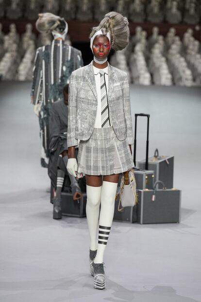 smag-thom-browne-hc-f23-045