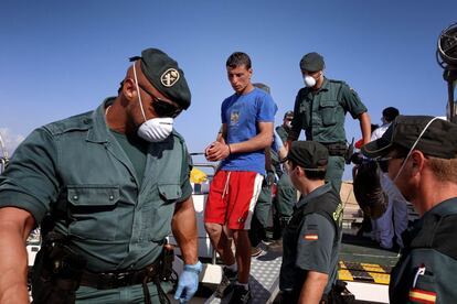 Emigrants arrestats a l&#039;Arxip&egrave;lag de Cabrera el 2014.