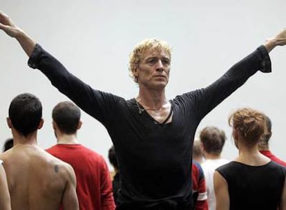 Nacho Duato, durante un ensayo de la Compañía Nacional de Danza.