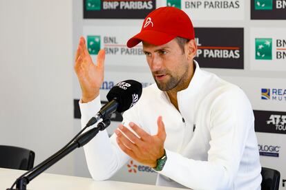 Djokovic, en la rueda de prensa posterior a la derrota contra Tabilo.