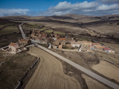 Estepa de San Juan (Soria).