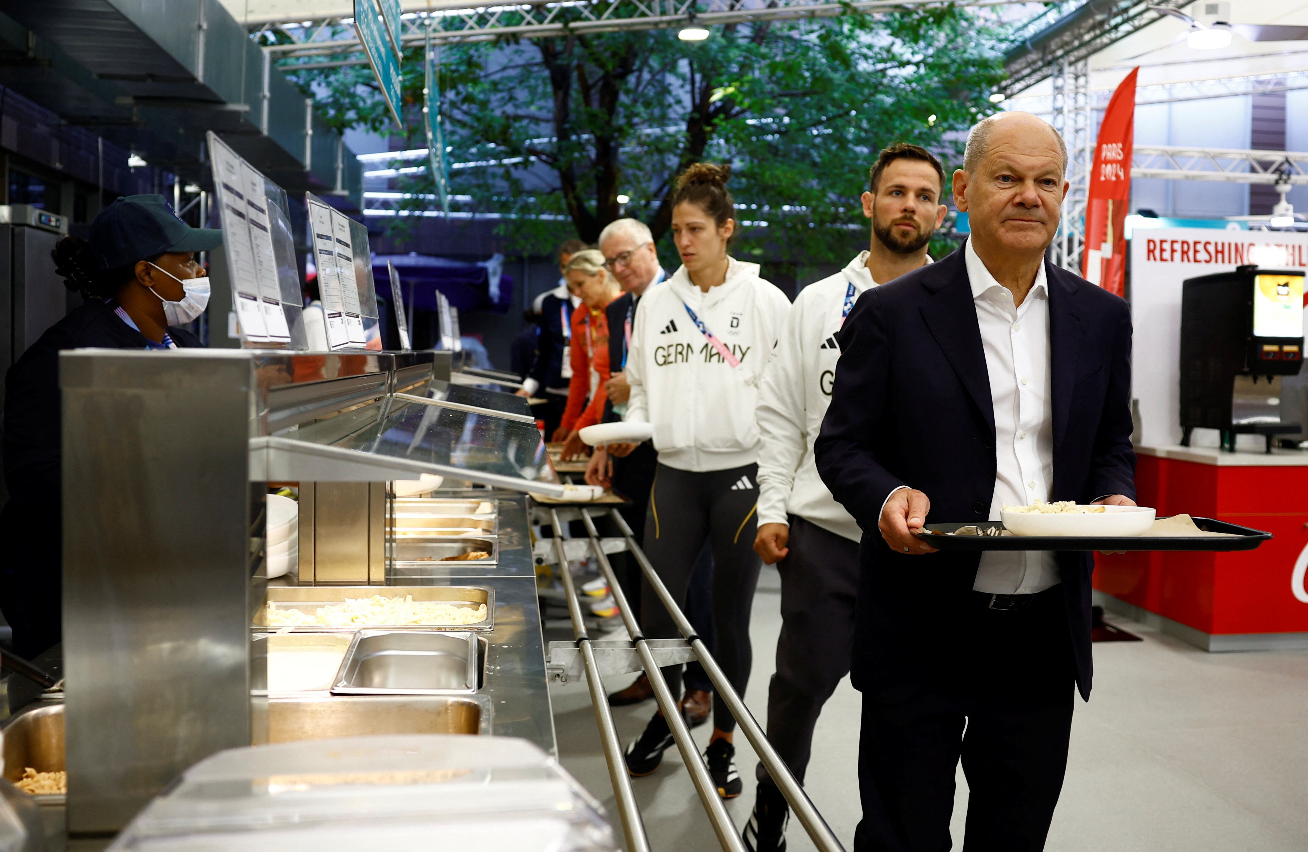 El Constitucional alemán propina un revés a Scholz al anular parte de su reforma para reducir el tamaño del Bundestag 