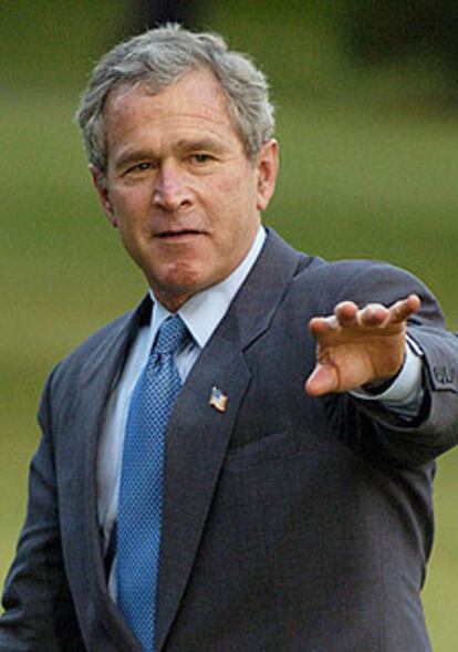 Bush, el domingo en la Casa Blanca, con una herida en la barbilla.
