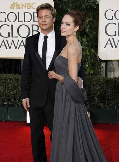 Angelina Jolie y Brad Pitt en la gala de entrega de los Globos de Oro.