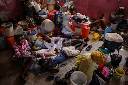 Un aula de la escuela Darius Denis de Puerto Príncipe, el 5 de mayo. Casi 580.000 personas se encuentran desplazadas internamente en Haití, según datos de la Organización Internacional para las Migraciones de mediados de junio. Esta cifra supone un aumento del 60% desde marzo.