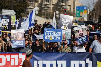 Israeli protests against the Gaza ceasefire, Thursday in Jerusalem.