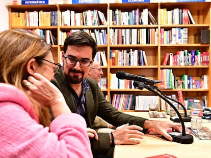 Guillermo del Valle, líder de Izquierda Española, en una foto distribuida por el partido. El Jacobino, de think tank a nuevo partido político que concurrirá en las elecciones europeas.