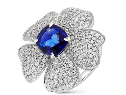 Flores, amores y diamantes