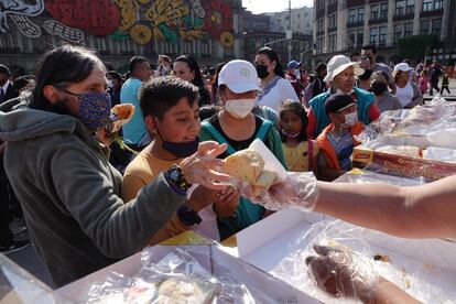 Rosca de Reyes en el Zócalo 2024