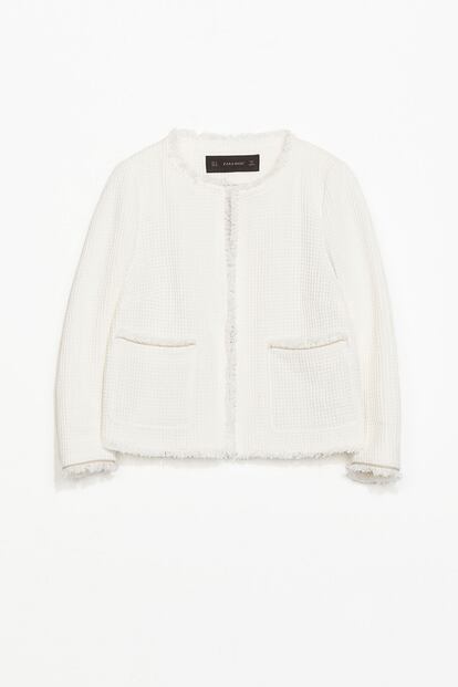 Chaqueta de tweed de Zara (45,95 euros).