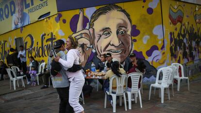 Sede en Bogotá de Rodolfo Hernández, en la que últimamente hay más seguidores.