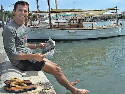 Pedro Martínez de la Rosa, durante sus vacaciones en Portocolom, Palma de Mallorca.