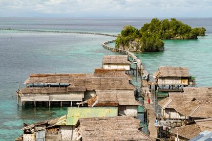Pulao Papan, una de las múltiples islas de Indonesia donde habitan los bajao.