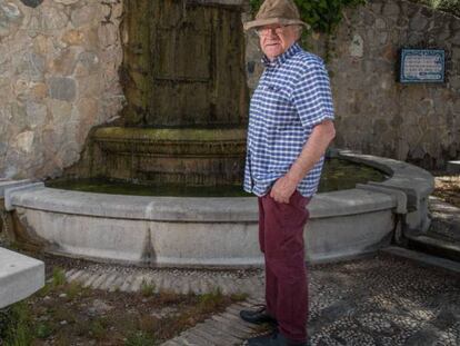 Ian Gibson, el pasado verano en Alfacar (Granada).