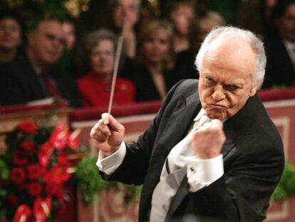 El director de orquesta Lorin Maazel.