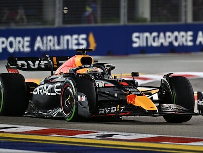 Max Verstappen durante la clasificación del GP de Singapur este sábado.