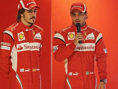 Felipe Massa, a la derecha junto a Fernando Alonso, cuando ambos eran pilotos de Ferrari.