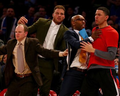 Griffin, en el centro, el viernes durante un partido Knicks-Clippers.