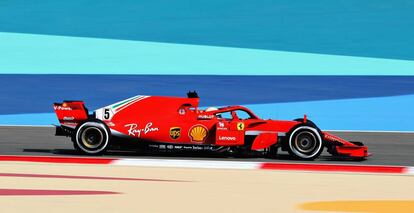 Vettel, en el circuito de Bahréin.