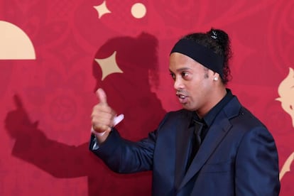 Ronaldinho Gaúcho ao chegar para a cerimônia em Moscou. Brasileiro foi campeão mundial pela seleção.