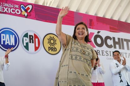 Xóchitl Gálvez en un evento en Zihuatanejo, Guerrero.