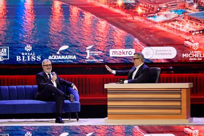 L'alcalde de Barcelona, Jaume Collboni, amb el presentador de la gala Michelin, Andreu Buenafuente. 